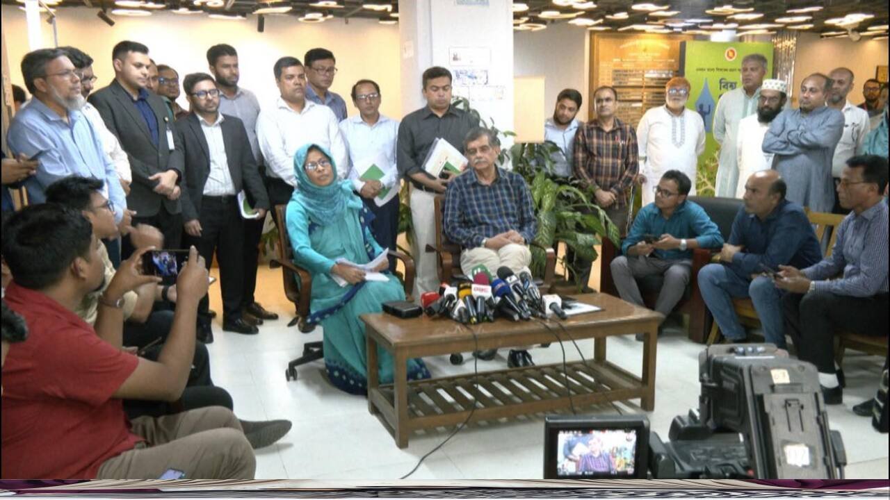 MPO-listed teachers have been off classes and on the streets for five days, demanding an increase in house rent allowance.